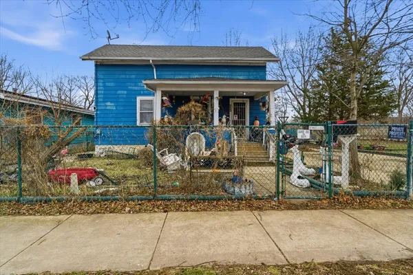 $169,900 | 523 North Highland Avenue, Aurora, IL 60506