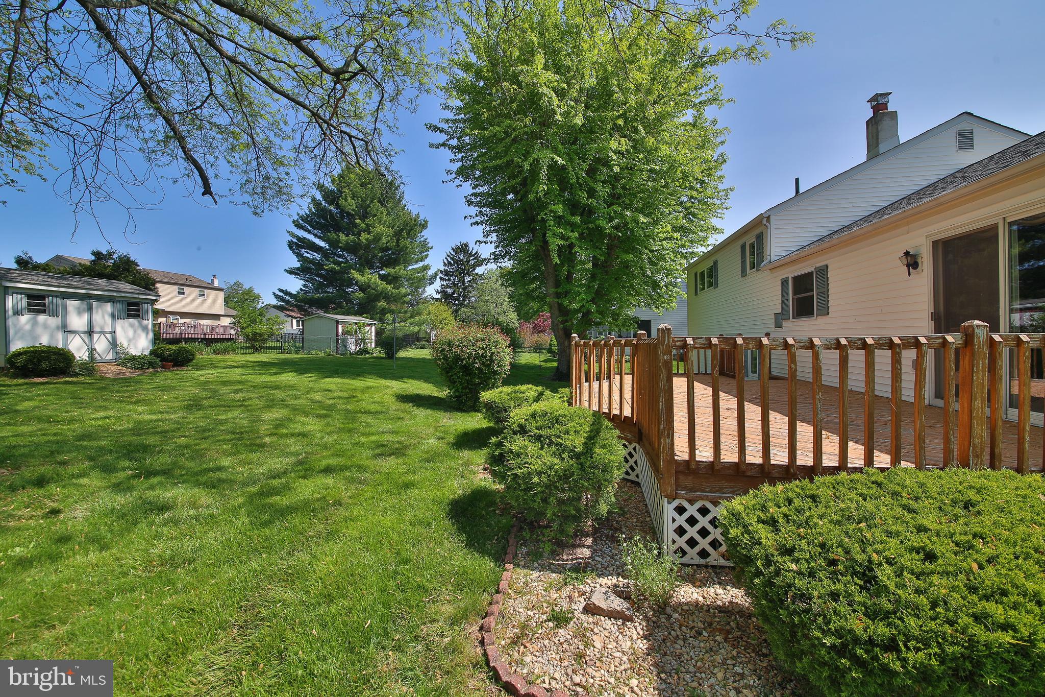 913 Roberts Road Warminster, PA 18974 - Photo 28 of 38 Gallery Image 28