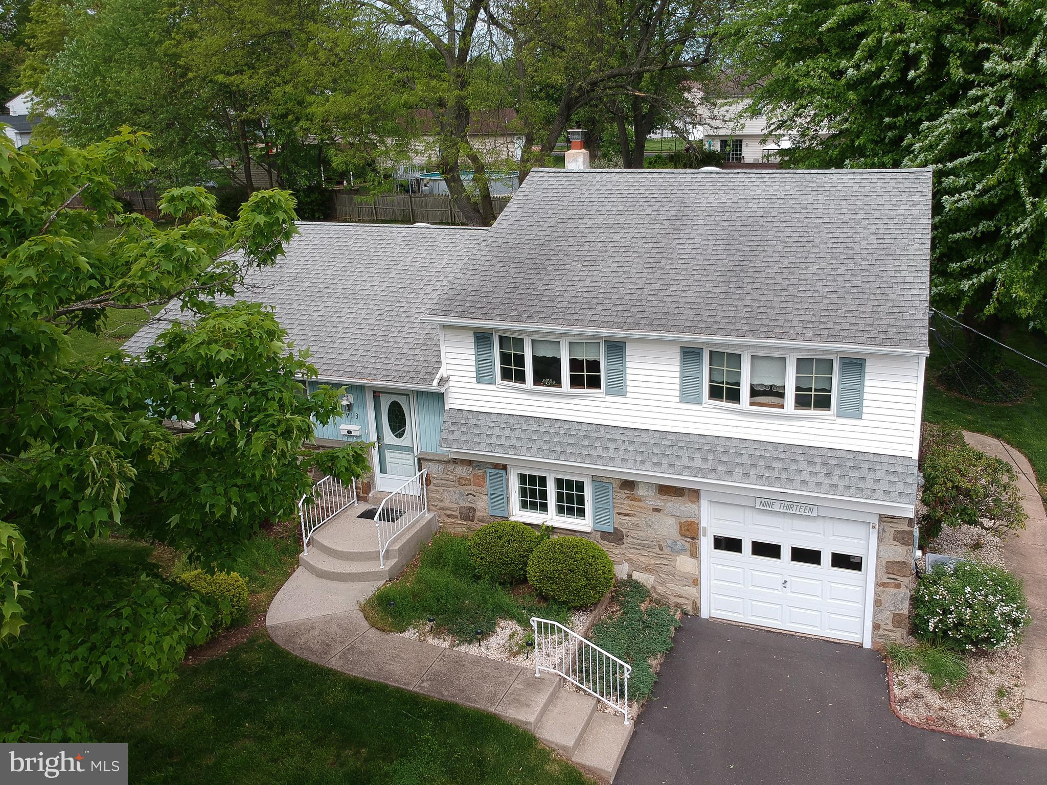 913 Roberts Road Warminster, PA 18974 - Photo 37 of 38 Gallery Image 37