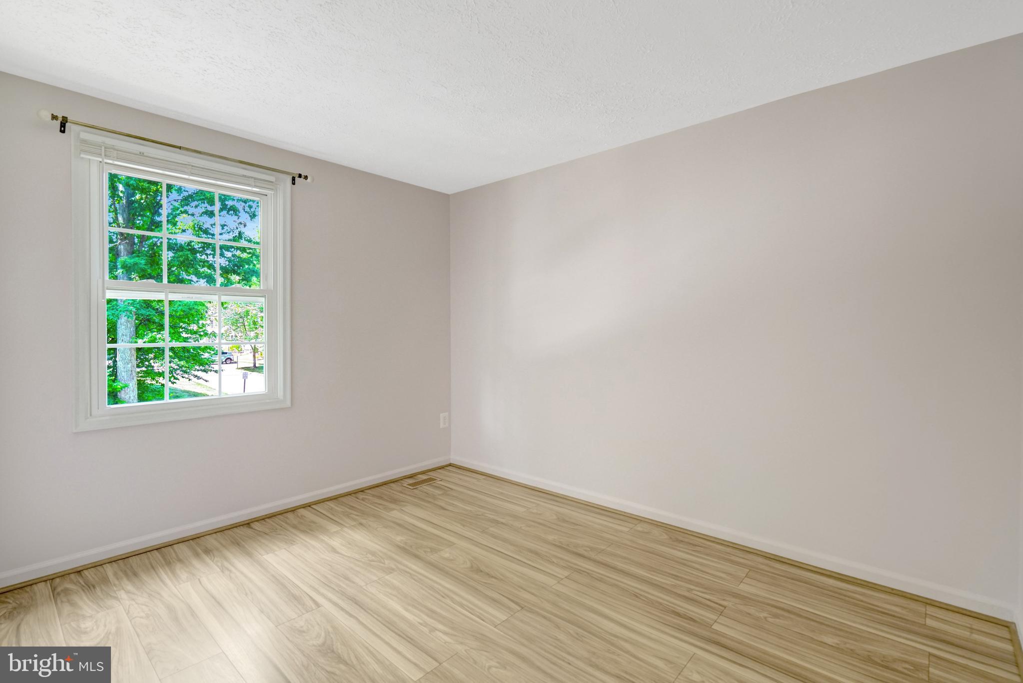 7516 Aspenpark Road Lorton, VA 22079 - Photo 34 of 58