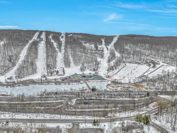 $235,000 | 312 Hollow Road, Unit 36, East Stroudsburg, PA 18302