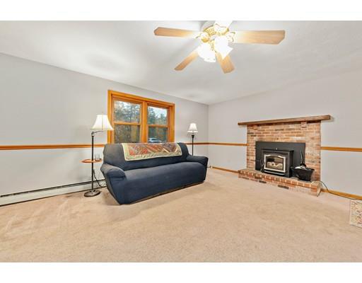241 Charge Pond Road Wareham, MA 02571 - Photo 5 of 21 Gallery Image 5