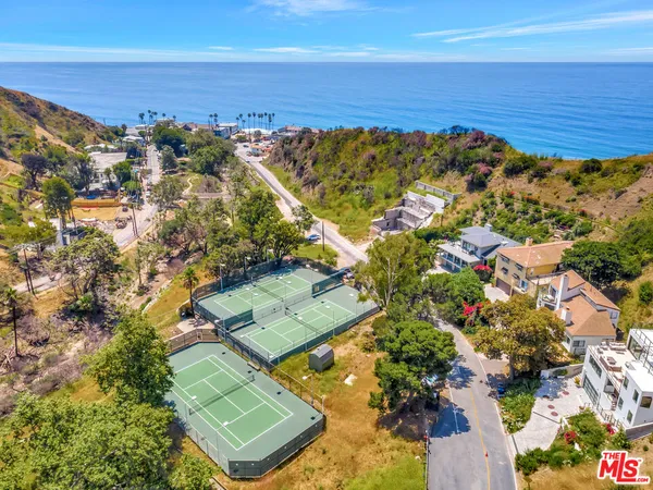 $14,000 | 3859 Rambla Pacifico Street, Malibu, CA 90265