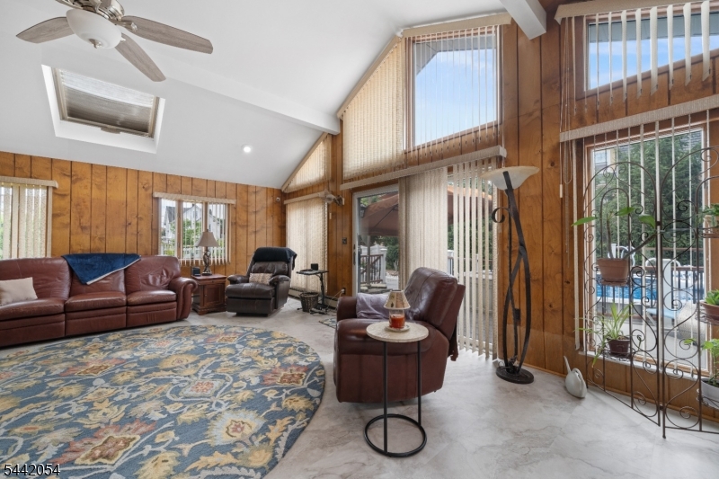 21 Ravine Avenue Nutley, NJ 07110 - Photo 7 of 39