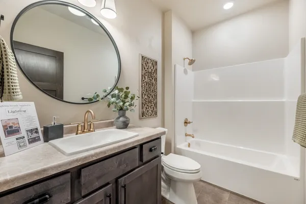 $489,000 | 3722 East Callalilly Lane, Appleton, WI 54913