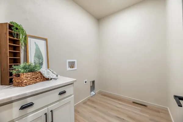 $489,000 | 3722 East Callalilly Lane, Appleton, WI 54913