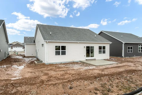 $489,000 | 3722 East Callalilly Lane, Appleton, WI 54913