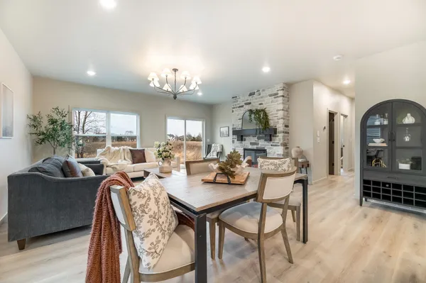 $489,000 | 3722 East Callalilly Lane, Appleton, WI 54913