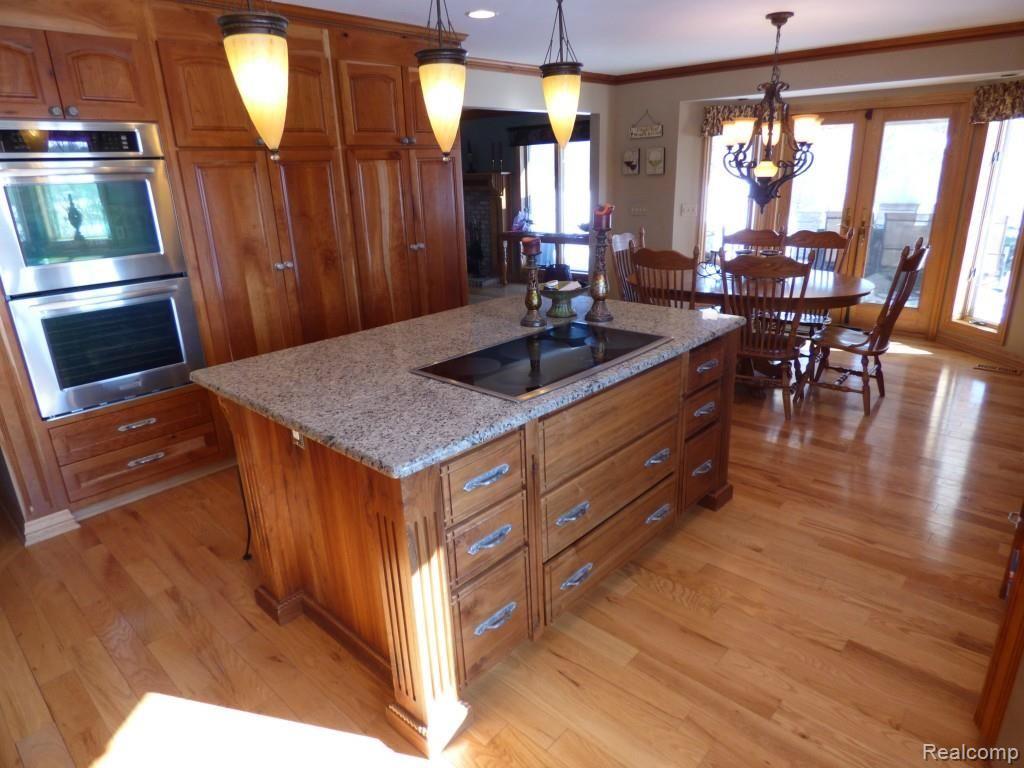 401 Palms Road Columbus, MI 48063 - Photo 17 of 59 P1010864.jpg