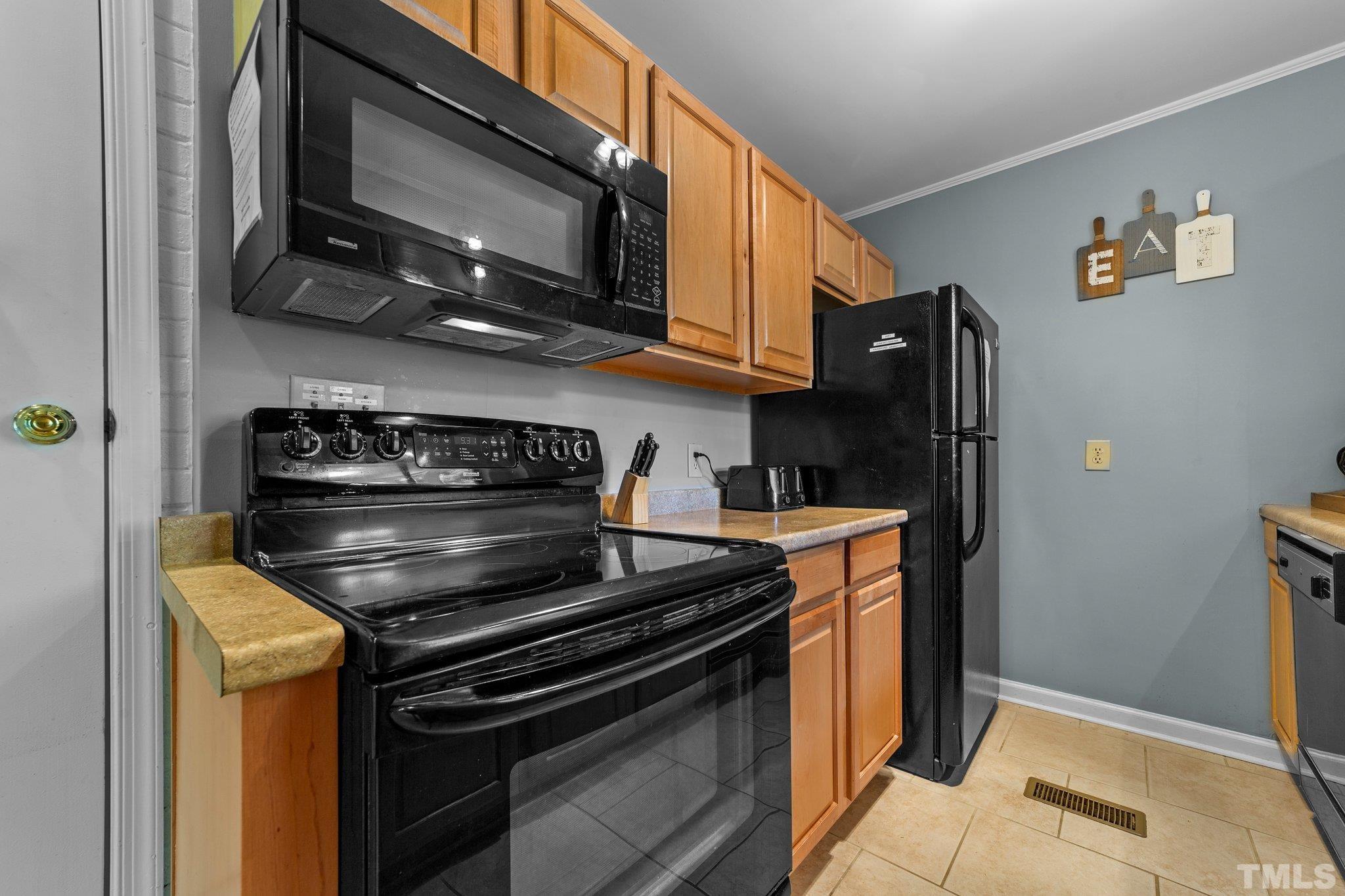 601 Hyco Hills Road Semora, NC 27343 - Photo 13 of 28 Gallery Image 13