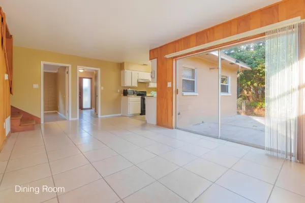 $2,295 | 3515 Northwest 8th Avenue, Gainesville, FL 32605