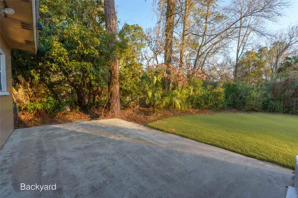 $2,295 | 3515 Northwest 8th Avenue, Gainesville, FL 32605