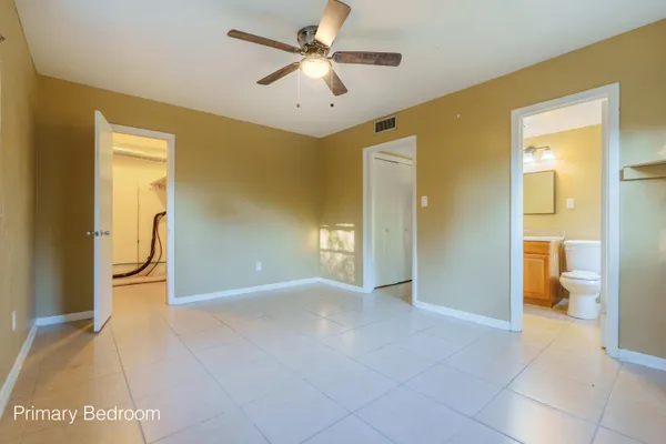 $2,295 | 3515 Northwest 8th Avenue, Gainesville, FL 32605