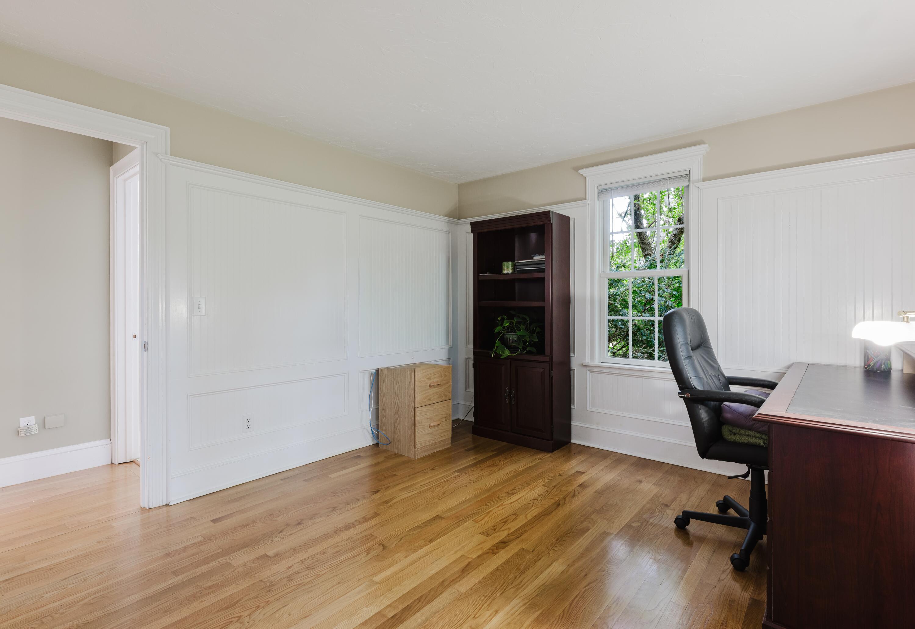 289 Quaker Meeting House Road Sandwich, MA 02537 - Photo 11 of 31 11