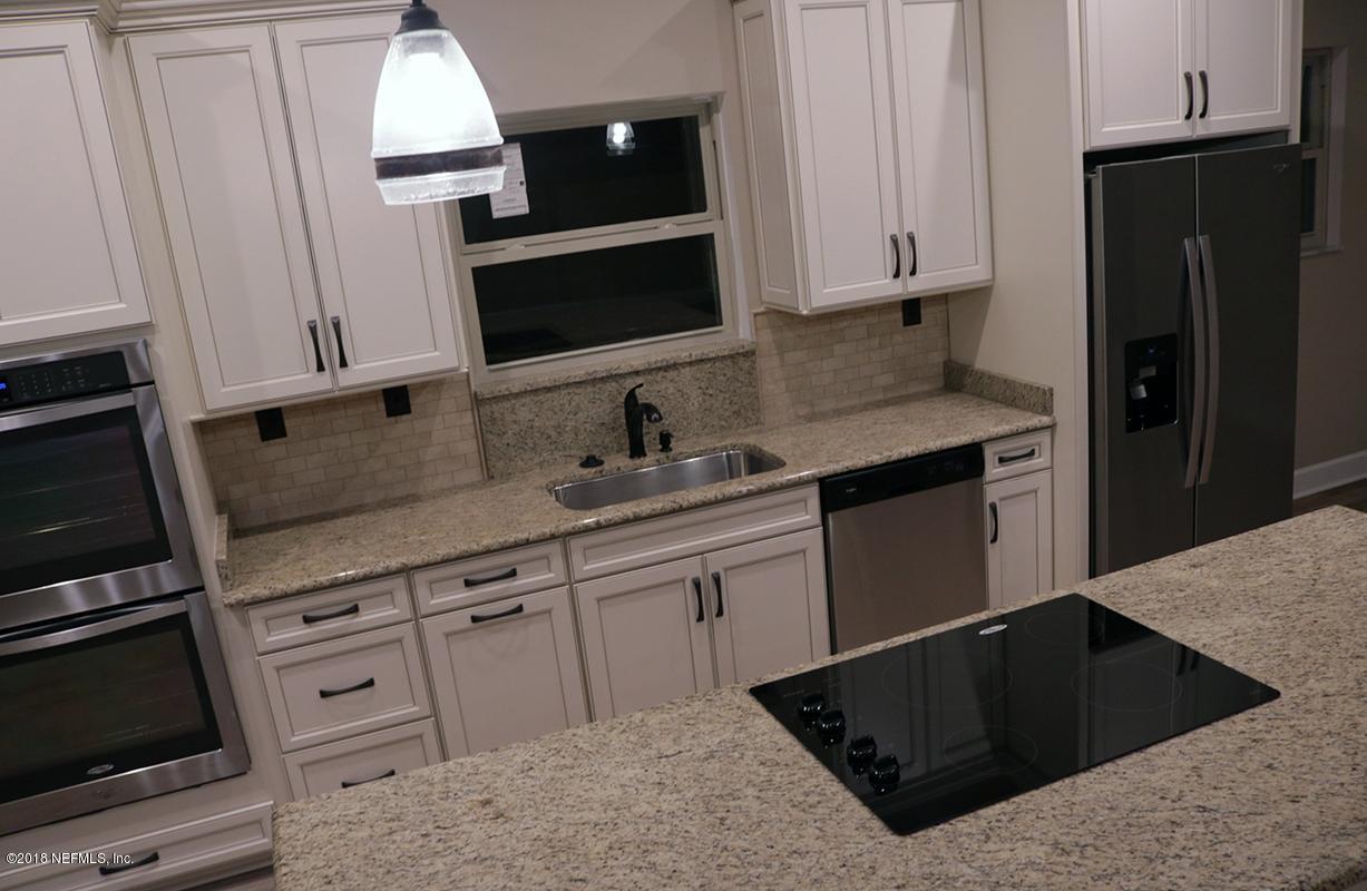 1405 Pinewood Road Jacksonville Beach, FL 32250 - Photo 5 of 15 David McLaughlin - pinewood 05