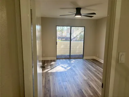 $160,000 | 14515 Wunderlich Drive, Unit 1413, Houston, TX 77069