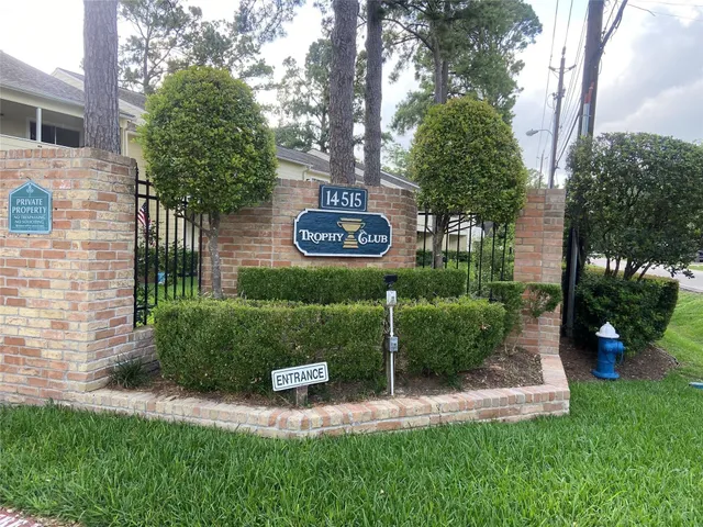 $160,000 | 14515 Wunderlich Drive, Unit 1413, Houston, TX 77069