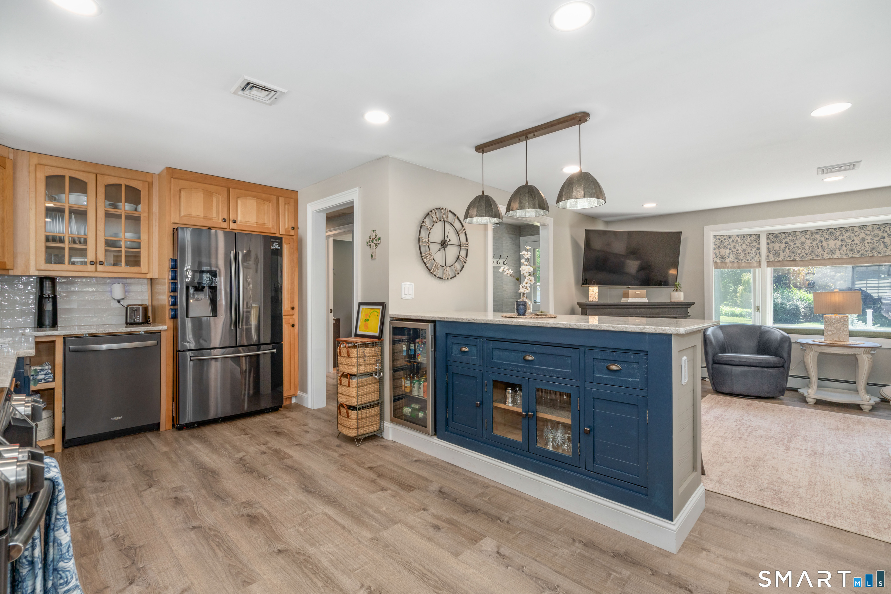 355 Burnham Street Manchester, CT 06042 - Photo 12 of 40