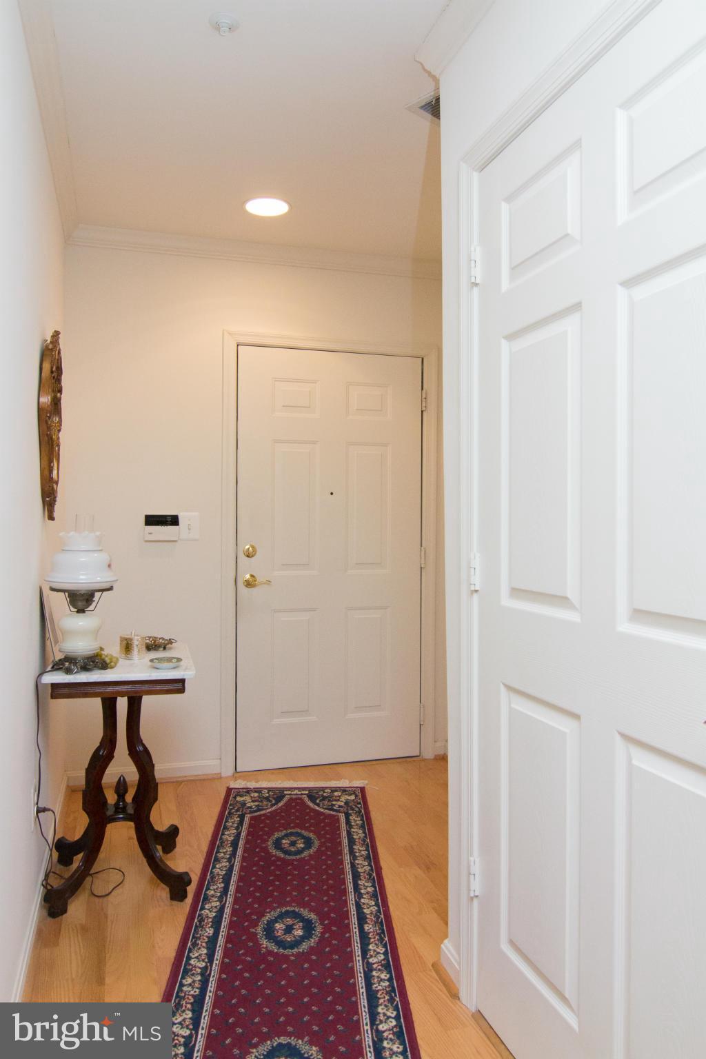 12350 Rosslare Ridge Road, Unit 104 Lutherville-Timonium, MD 21093 - Photo 4 of 20 Interior (General)