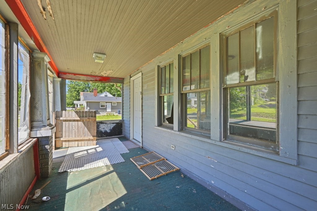 1313 Manchester Road Akron, OH 44307 - Photo 2 of 28