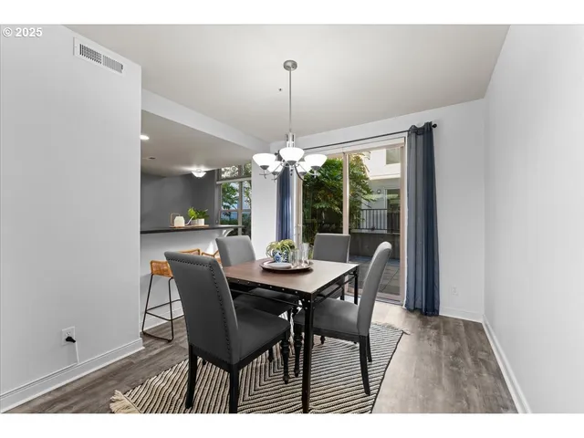 $424,900 | 6273 Northeast Carillion Drive, Hillsboro, OR 97124