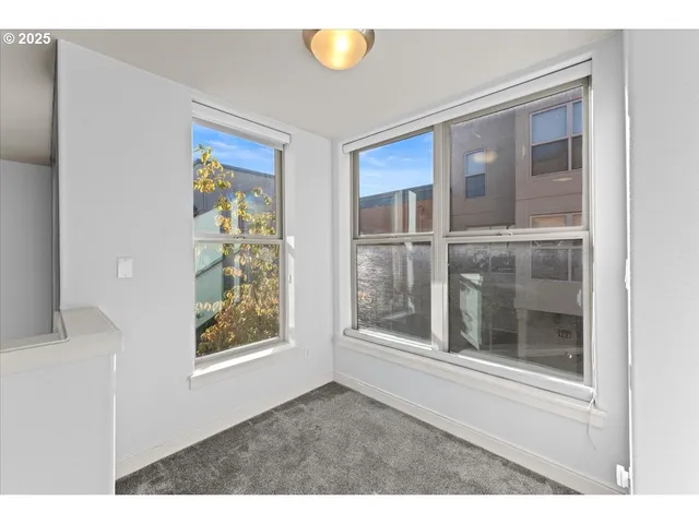 $424,900 | 6273 Northeast Carillion Drive, Hillsboro, OR 97124