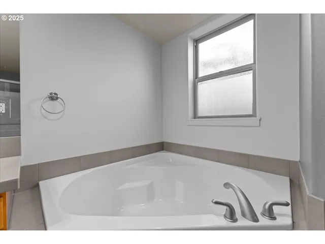 $424,900 | 6273 Northeast Carillion Drive, Hillsboro, OR 97124