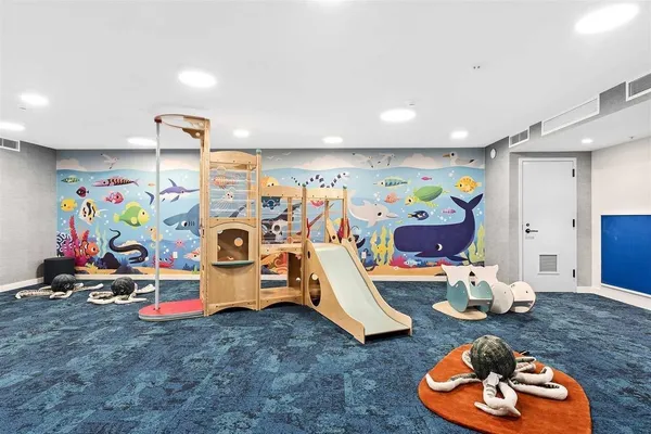 $3,400 | 1425 Hudson Street, Unit 2G, Hoboken, NJ 07030