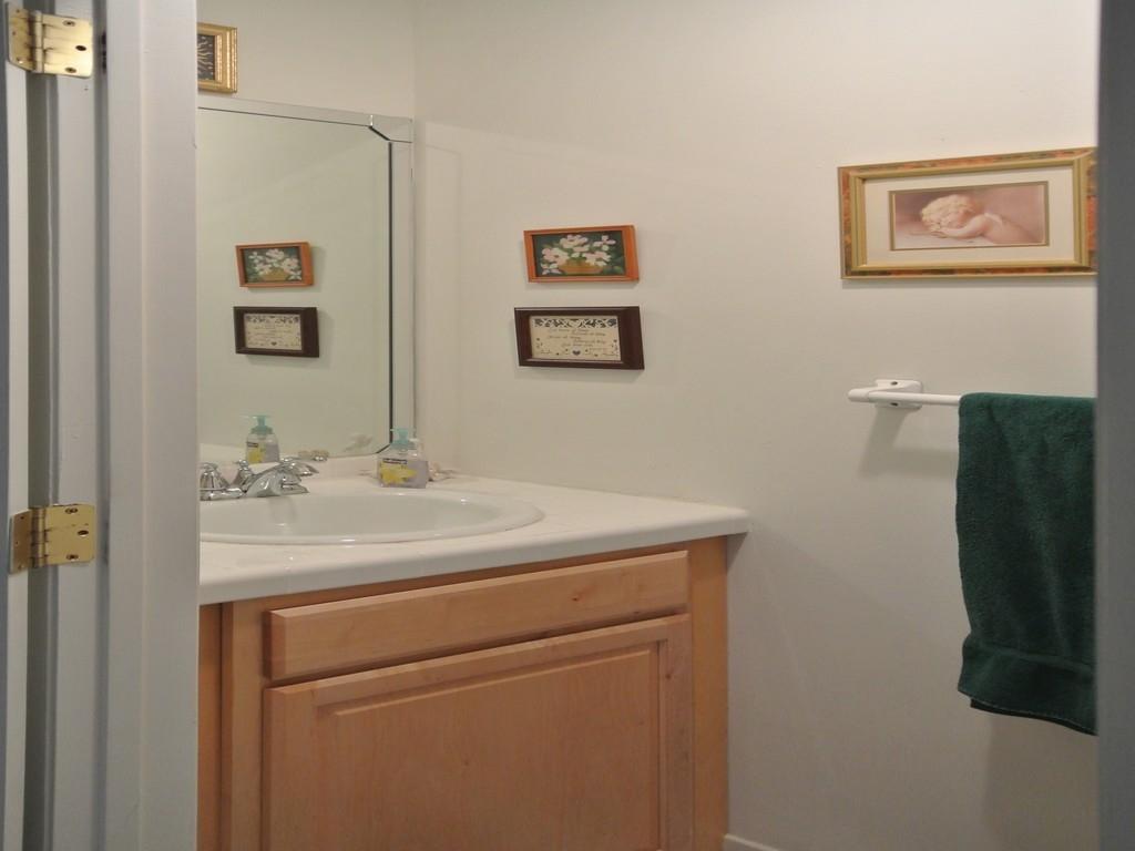 10672 Oak Lake Way Boca Raton, FL 33498 - Photo 13 of 33 Halfbath