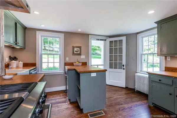 $8,500 | 115 River Road, Washington, CT 06794