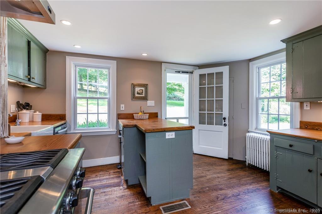 115 River Road Washington, CT 06794 - Photo 9 of 39