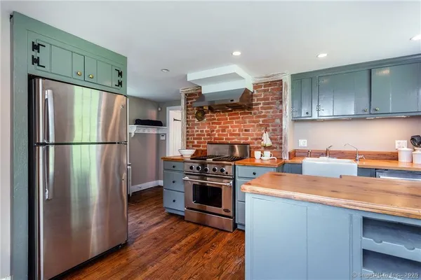 $8,500 | 115 River Road, Washington, CT 06794