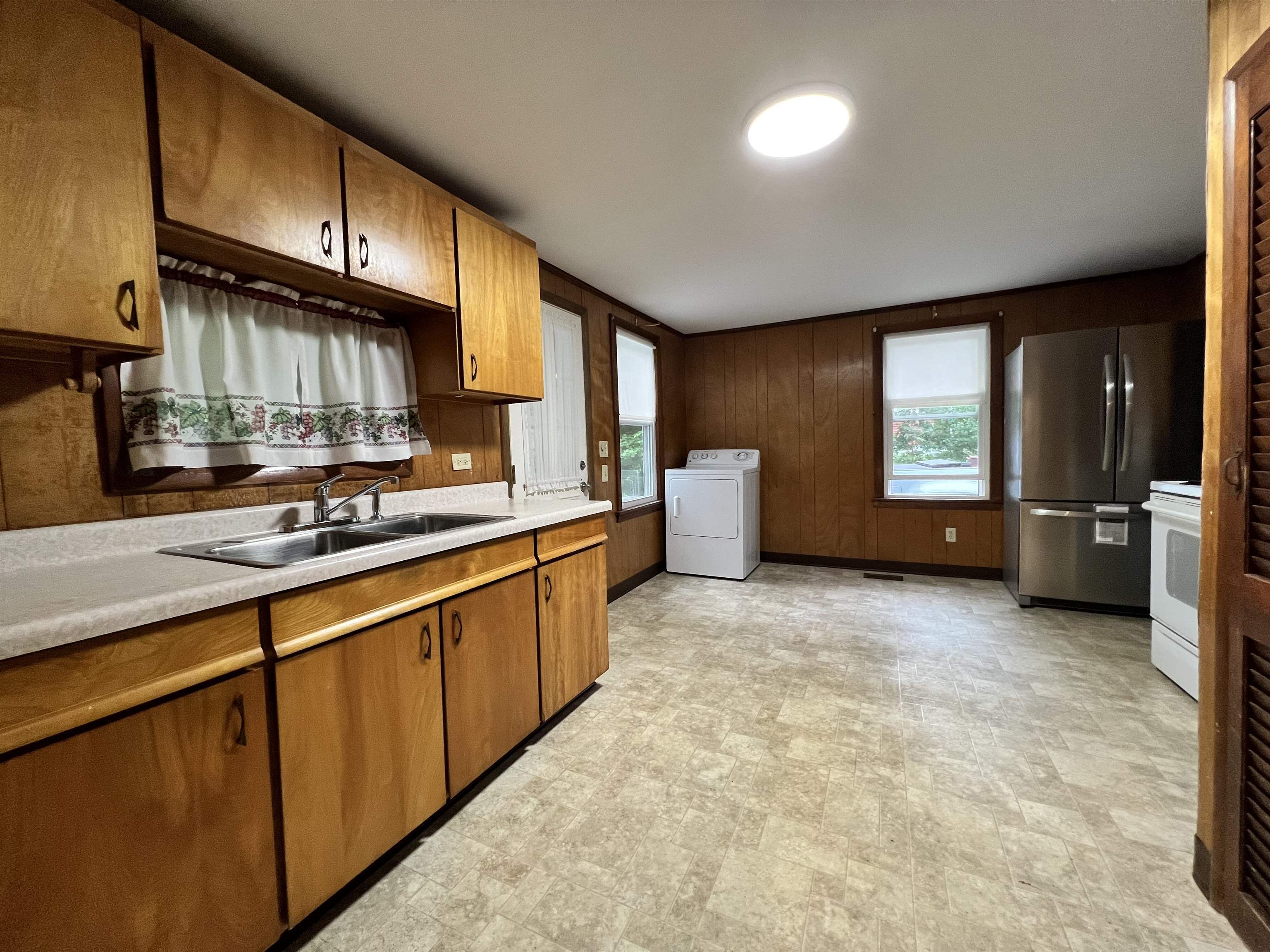 50 Main Street Hooksett, NH 03106 - Photo 21 of 40