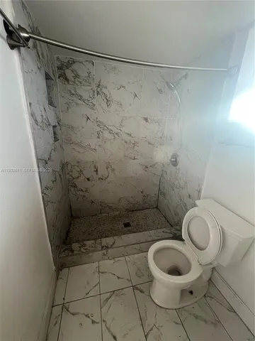 $195,000 | 301 Northwest 177th Street, Unit 136, Miami Gardens, FL 33169