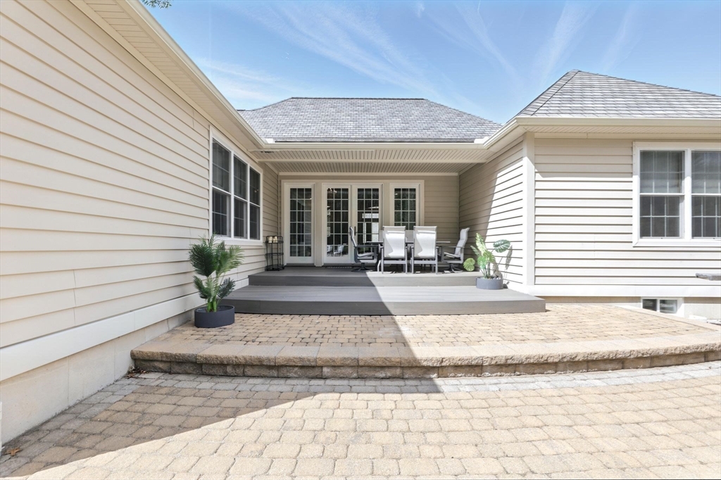 19 Peach Tree Road East Longmeadow, MA 01028 - Photo 33 of 42 Gallery Image 33