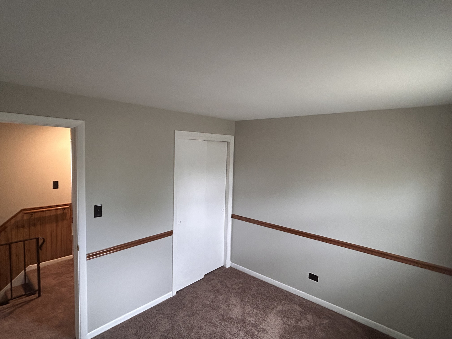 208 Dee Road North Aurora, IL 60542 - Photo 23 of 36