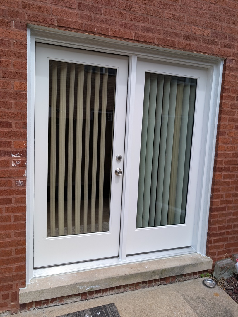 208 Dee Road North Aurora, IL 60542 - Photo 34 of 36