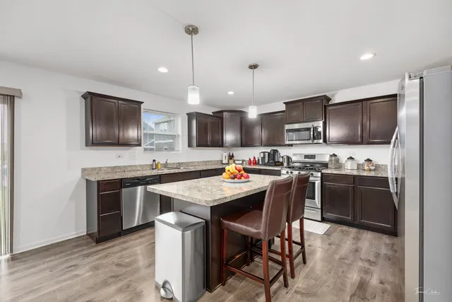 $479,900 | 1978 Stapleton Road, New Lenox, IL 60451