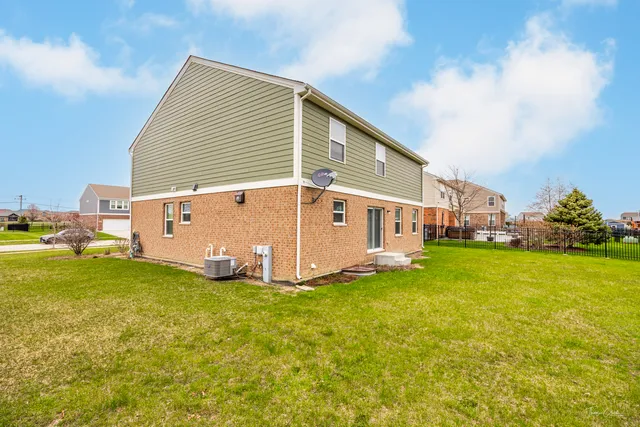 $479,900 | 1978 Stapleton Road, New Lenox, IL 60451