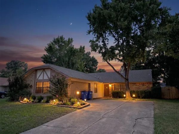 $242,000 | 602 Heritage Hill Drive, Forney, TX 75126