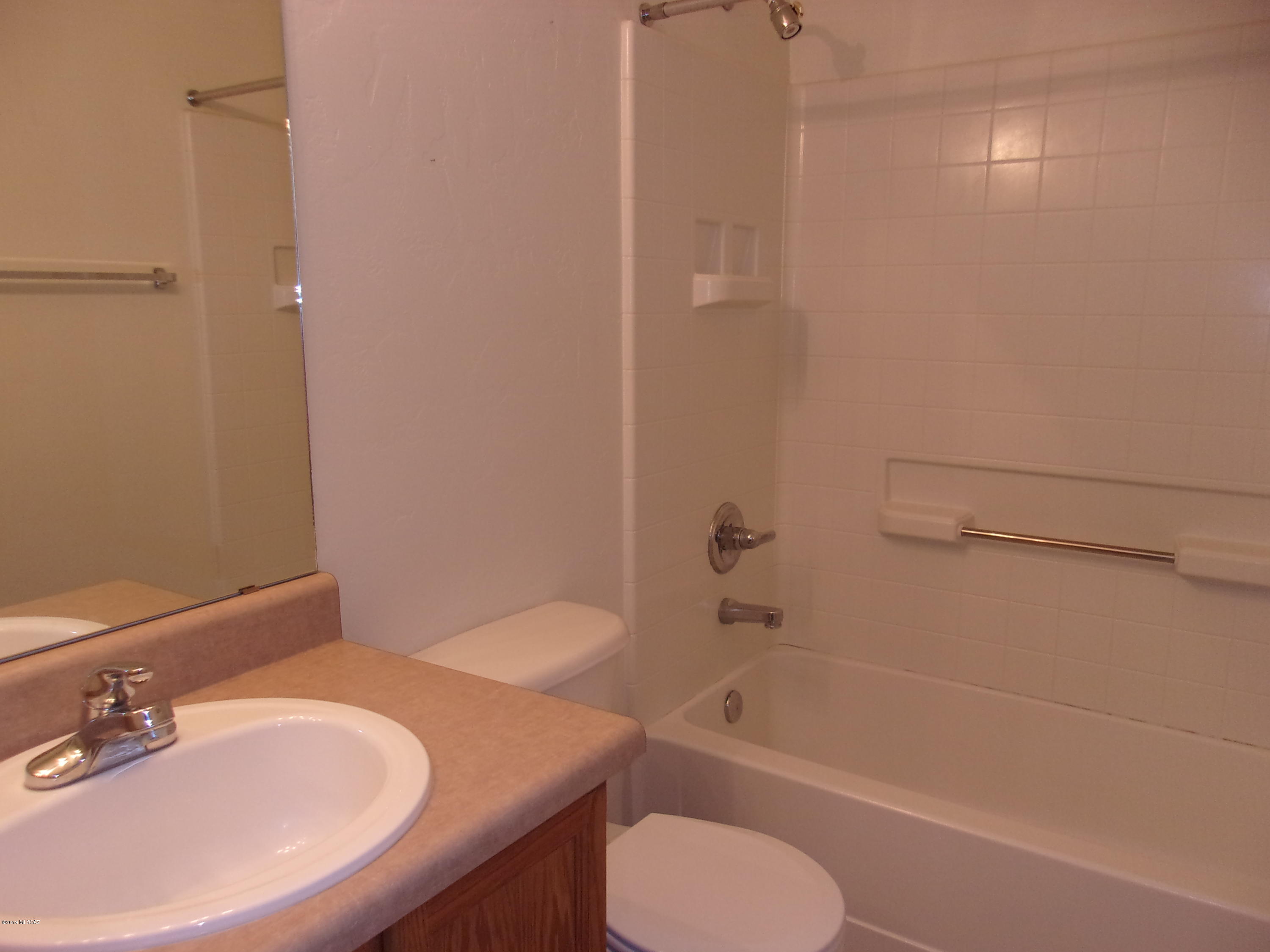 212 East Medina Road Tucson, AZ 85756 - Photo 13 of 17 Gallery Image 13