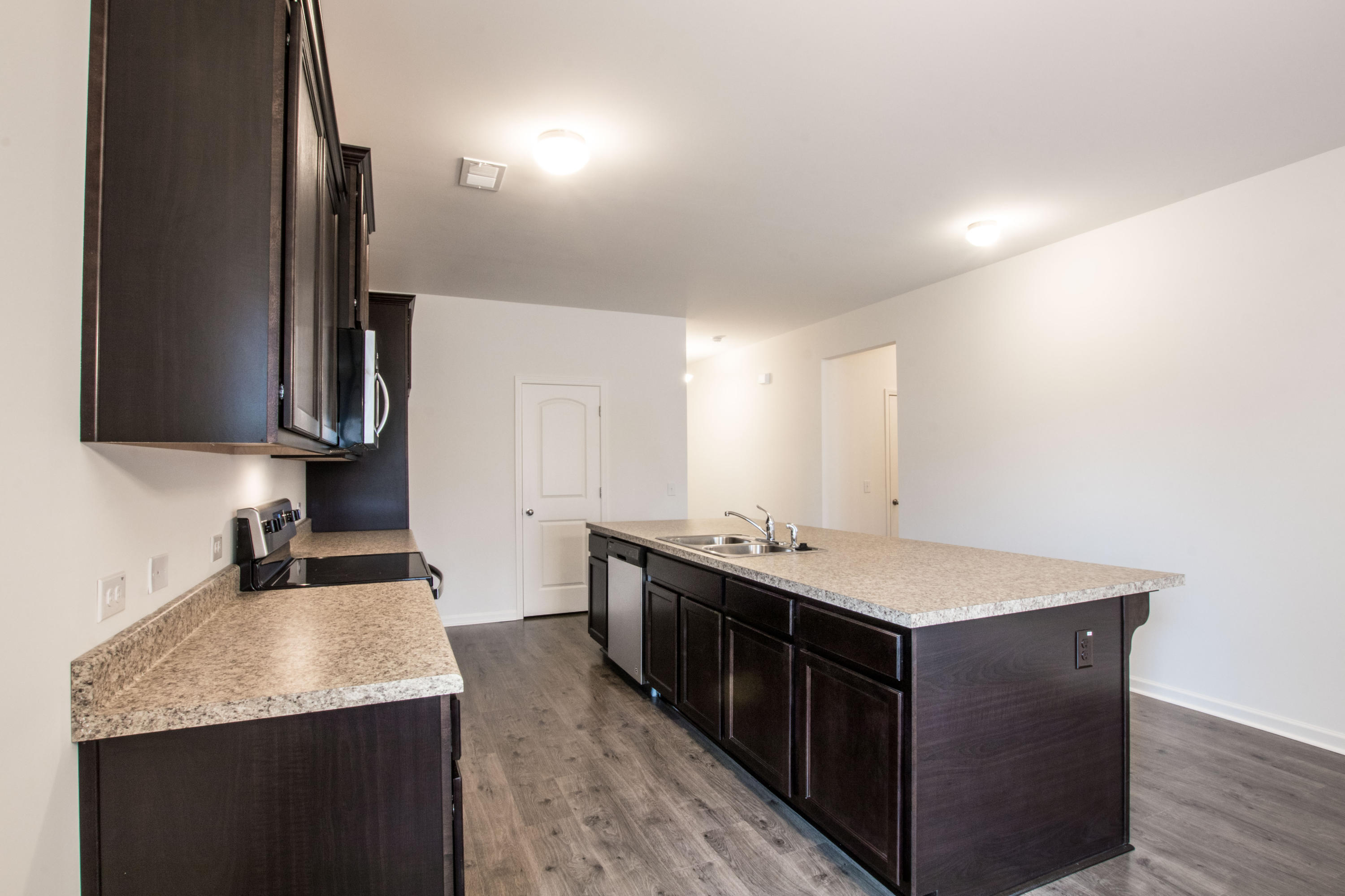 129 Rockingham Way Moncks Corner, SC 29461 - Photo 12 of 29 steeple chase 61-12