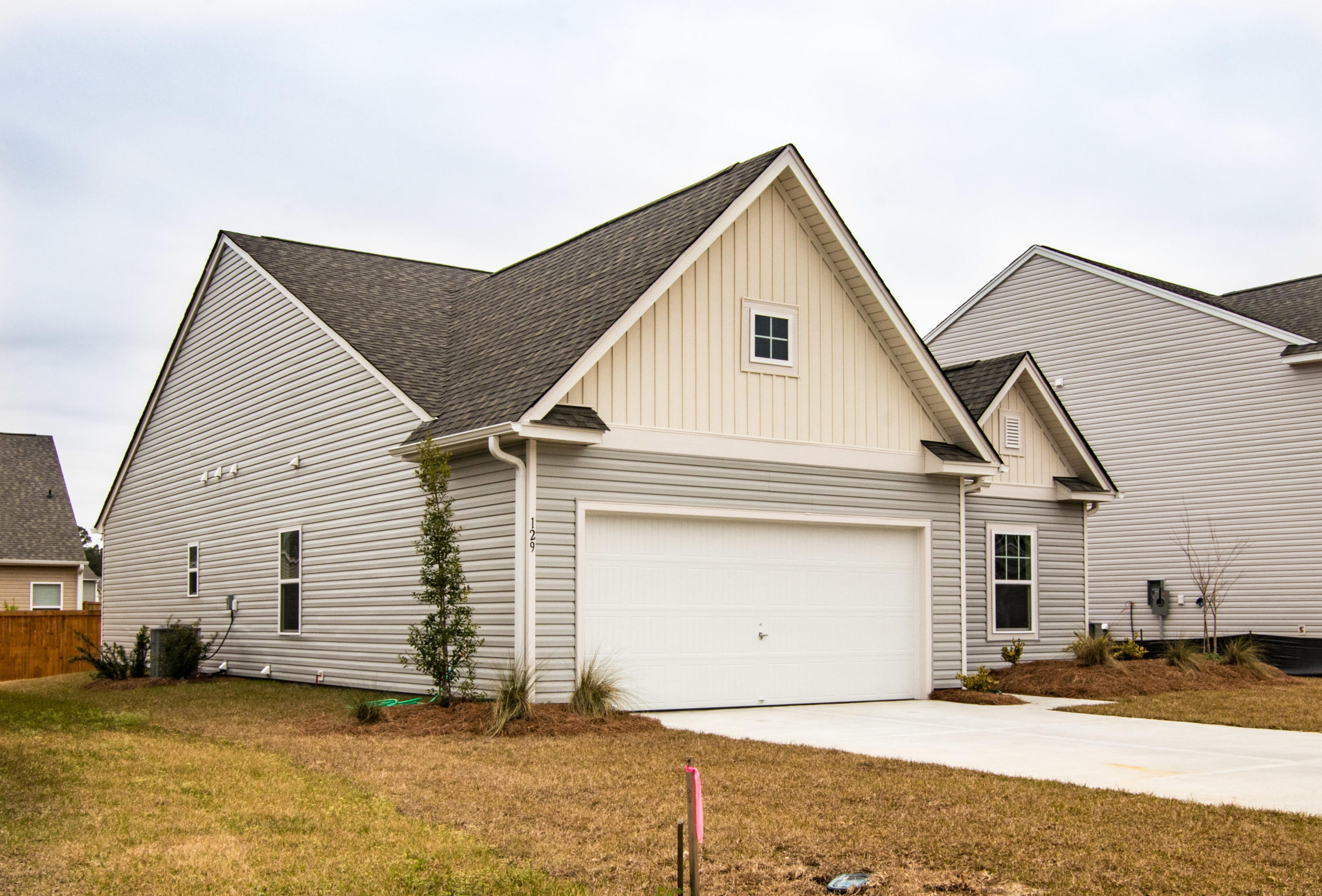 129 Rockingham Way Moncks Corner, SC 29461 - Photo 3 of 29 steeple chase 61-3