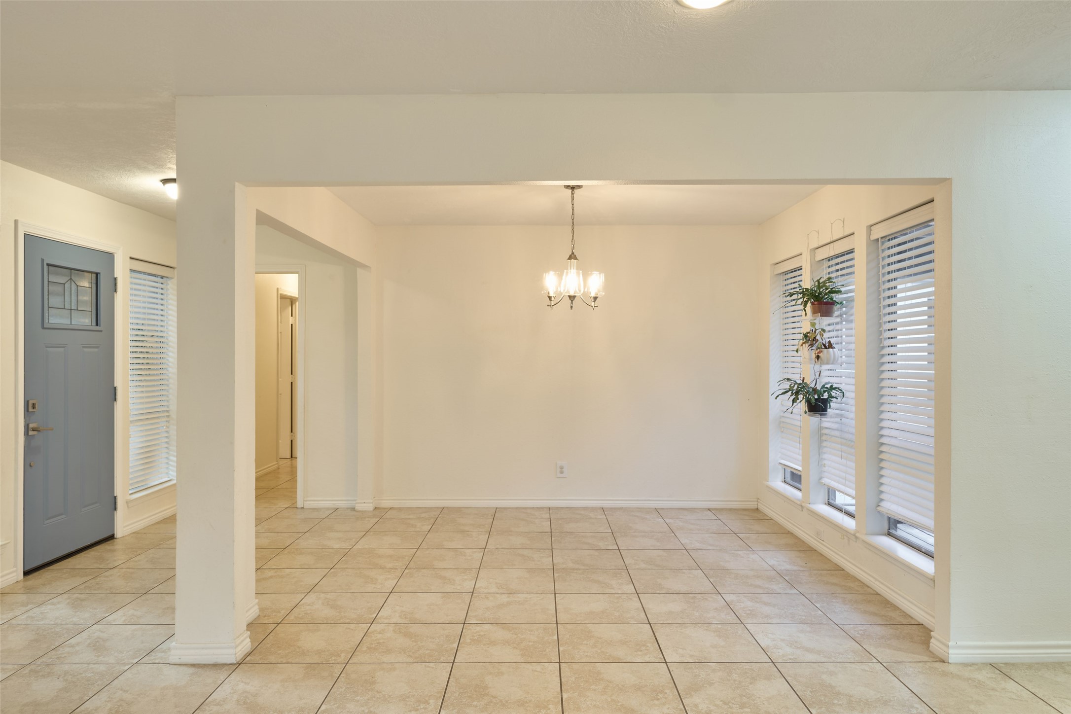 11616 Timberwild Street Spring, TX 77380 - Photo 8 of 50 Gallery Image 8