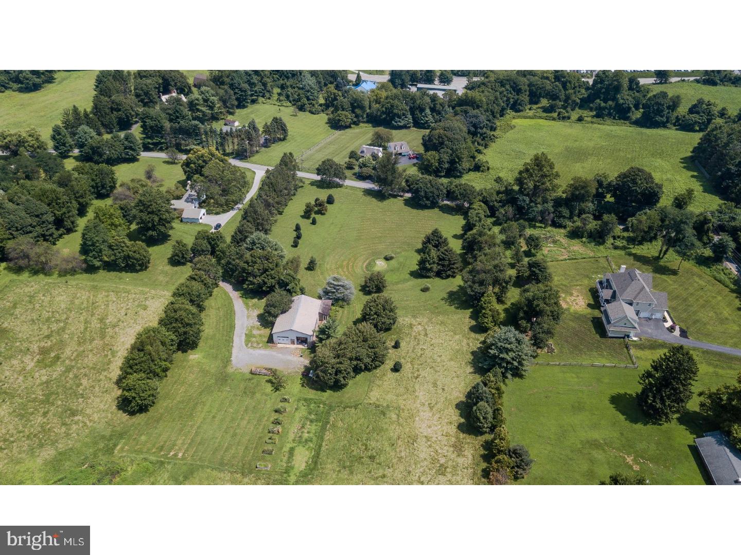 40 Oakland Road Chadds Ford, PA 19317 - Photo 12 of 19 Gallery Image 12