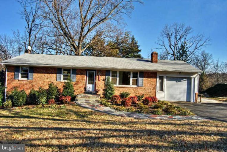 8301 Accotink Road Lorton, VA 22079 - Photo 1 of 25 Exterior (Front)