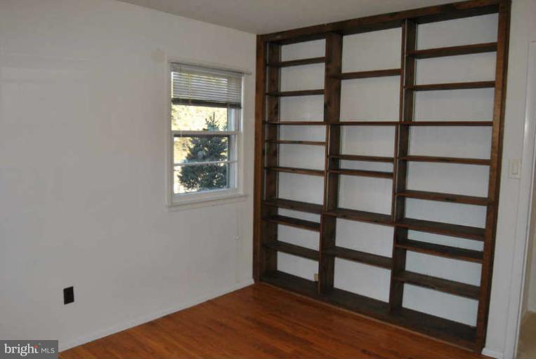 8301 Accotink Road Lorton, VA 22079 - Photo 13 of 25 Bedroom
