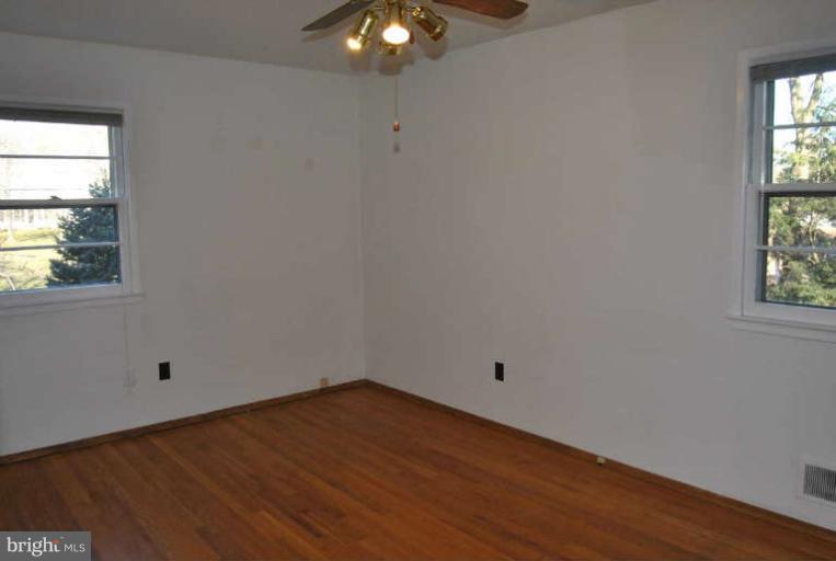 8301 Accotink Road Lorton, VA 22079 - Photo 9 of 25 Bedroom (Master)