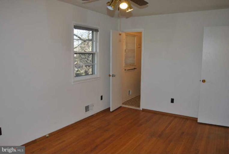 8301 Accotink Road Lorton, VA 22079 - Photo 10 of 25 Bedroom (Master)