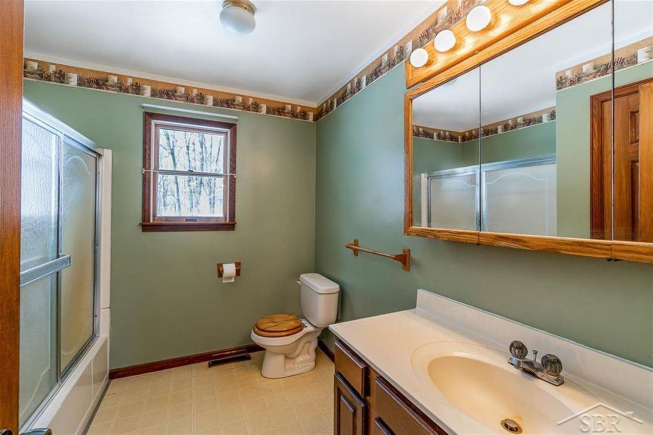 5035 Carter Road Bentley, MI 48613 - Photo 11 of 19